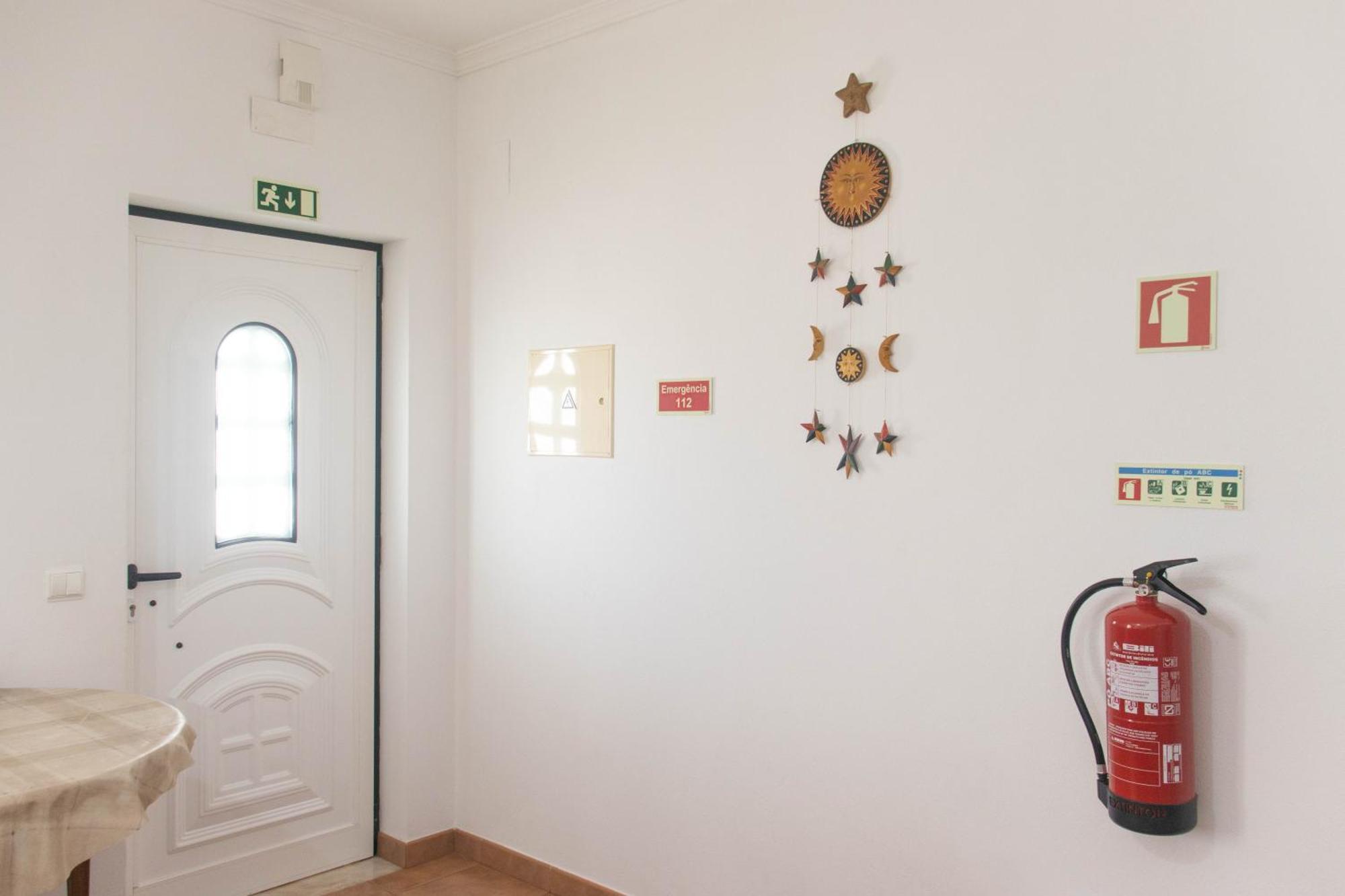 Al Casa Das Andorinhas Almograve Buitenkant foto